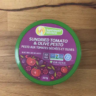 /img/11669-zesto-pesto-lighting.webp