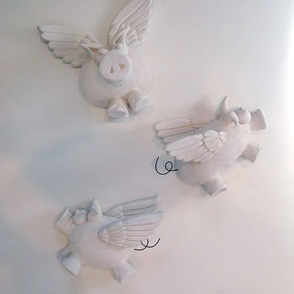 11699 flying pig kitchen wall art
