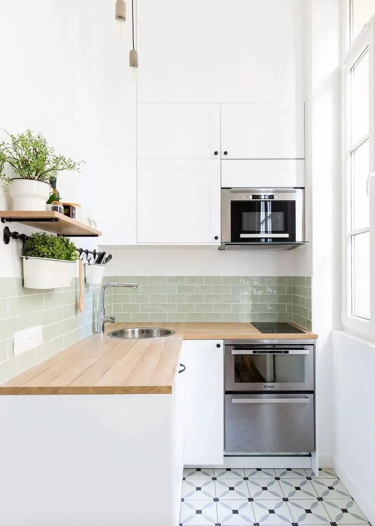/img/11716-kitchen-decor-budget.webp