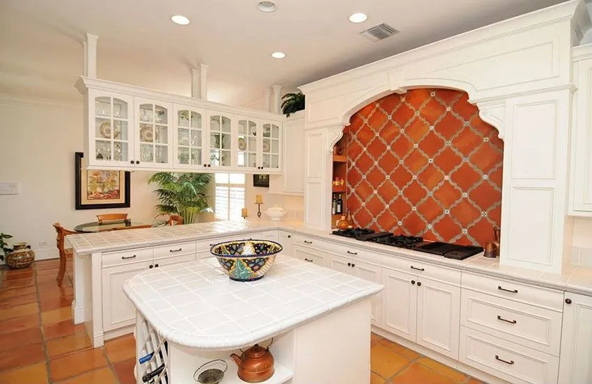 11724 white kitchen