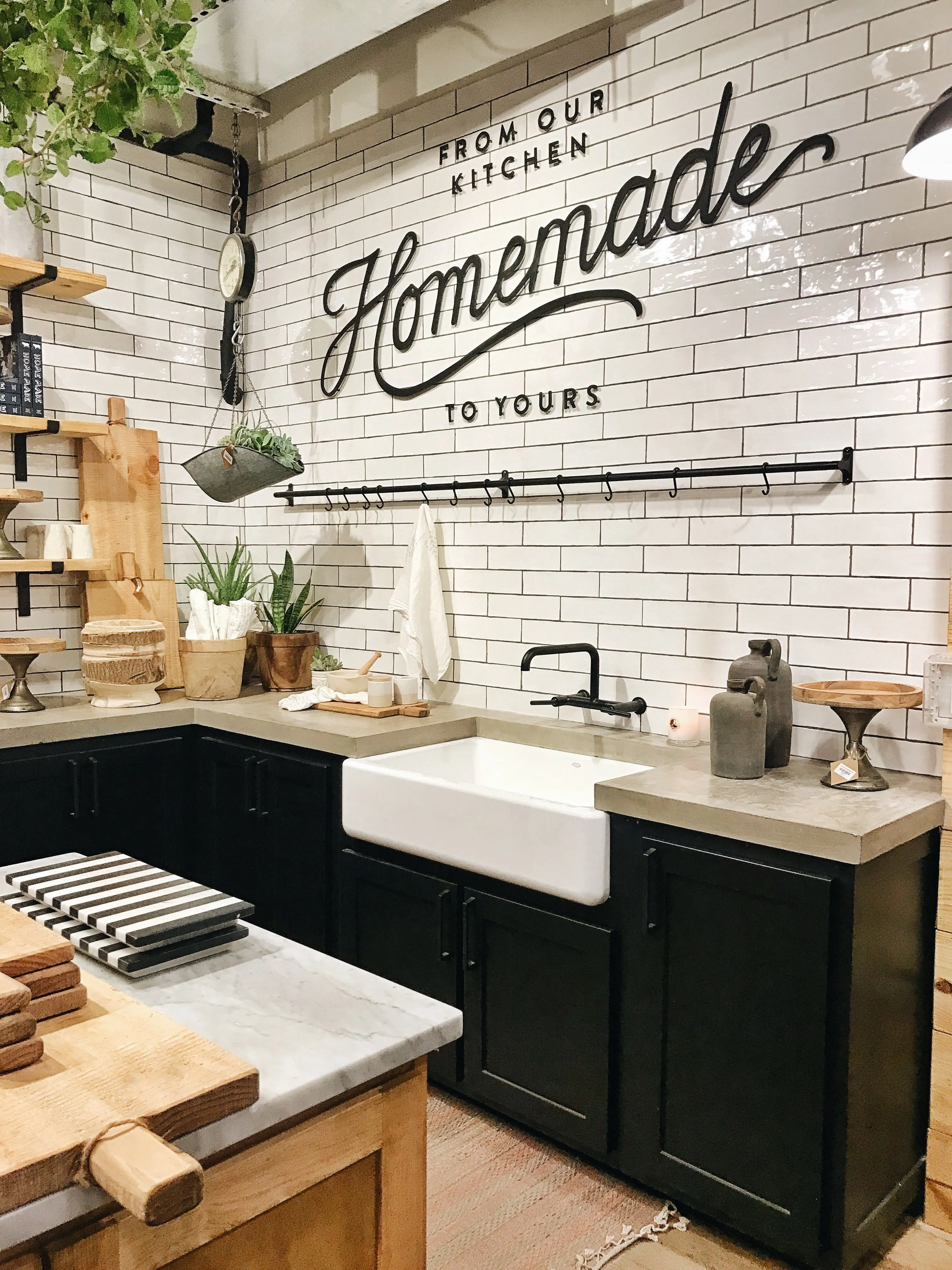 11728 joanna gaines kitchen decor main