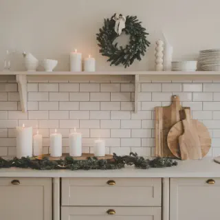 /img/11731-christmas-tableware.webp