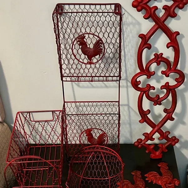 11748 red kitchen backsplash