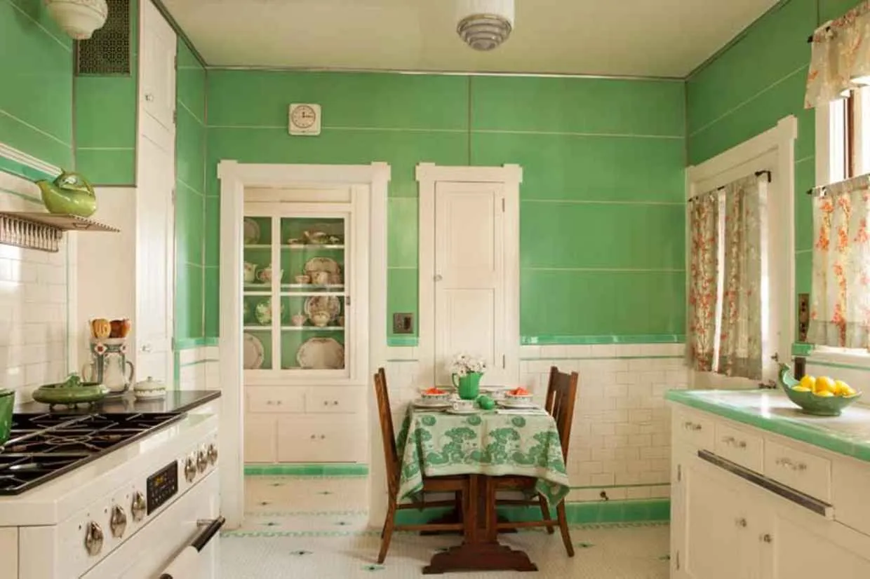 /img/11761-coastal-mint-kitchen.webp