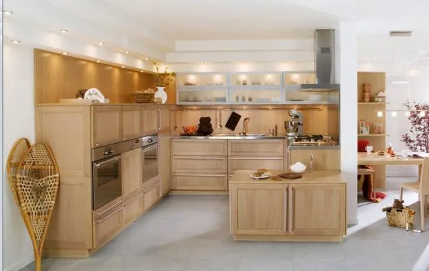 /img/11764-clutter-free-kitchen.webp