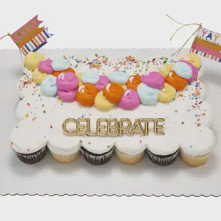 /img/11831-organized-cupcake-kitchen.webp