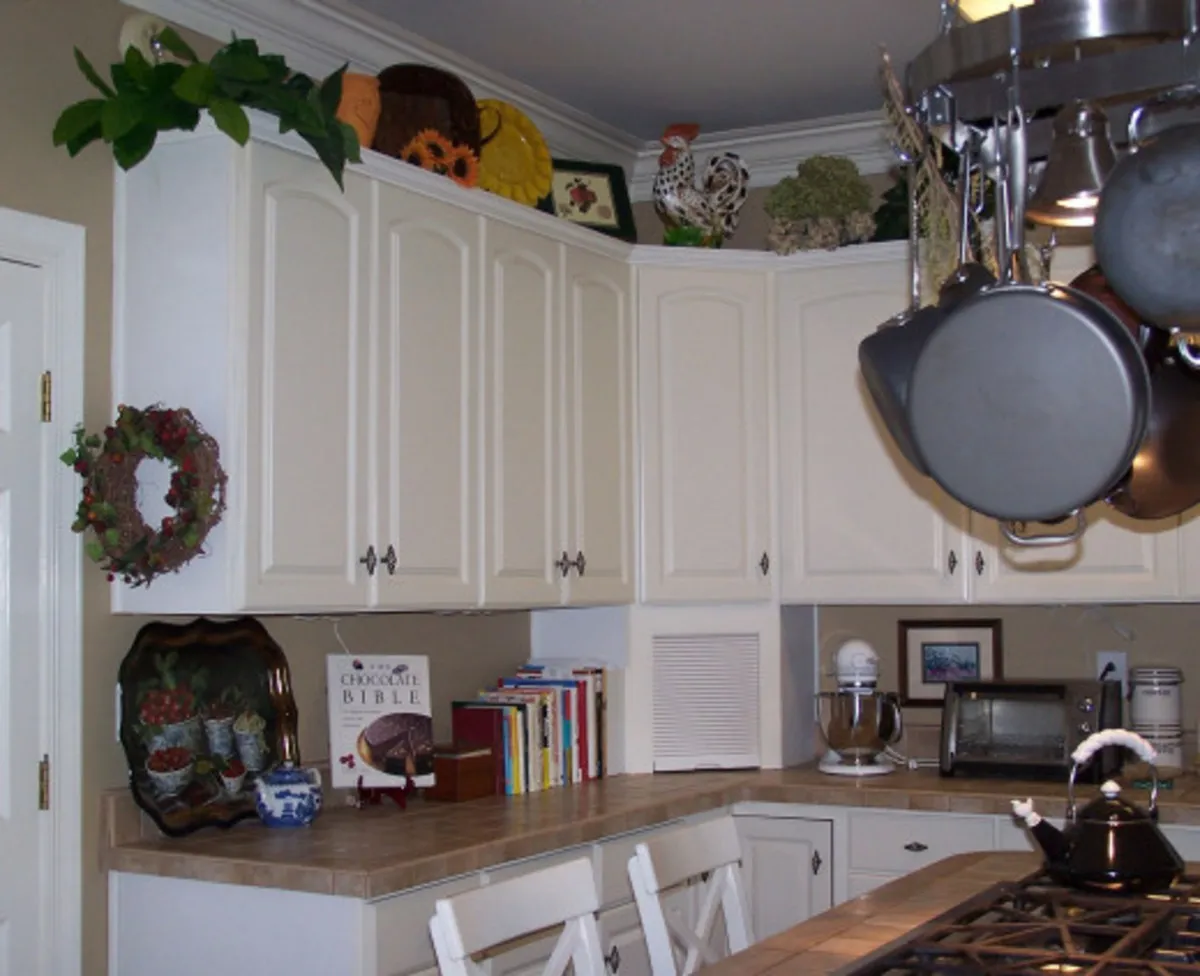11846 open kitchen shelving