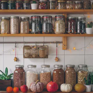 /img/11894-straight-sided-jars-kitchen-7.webp