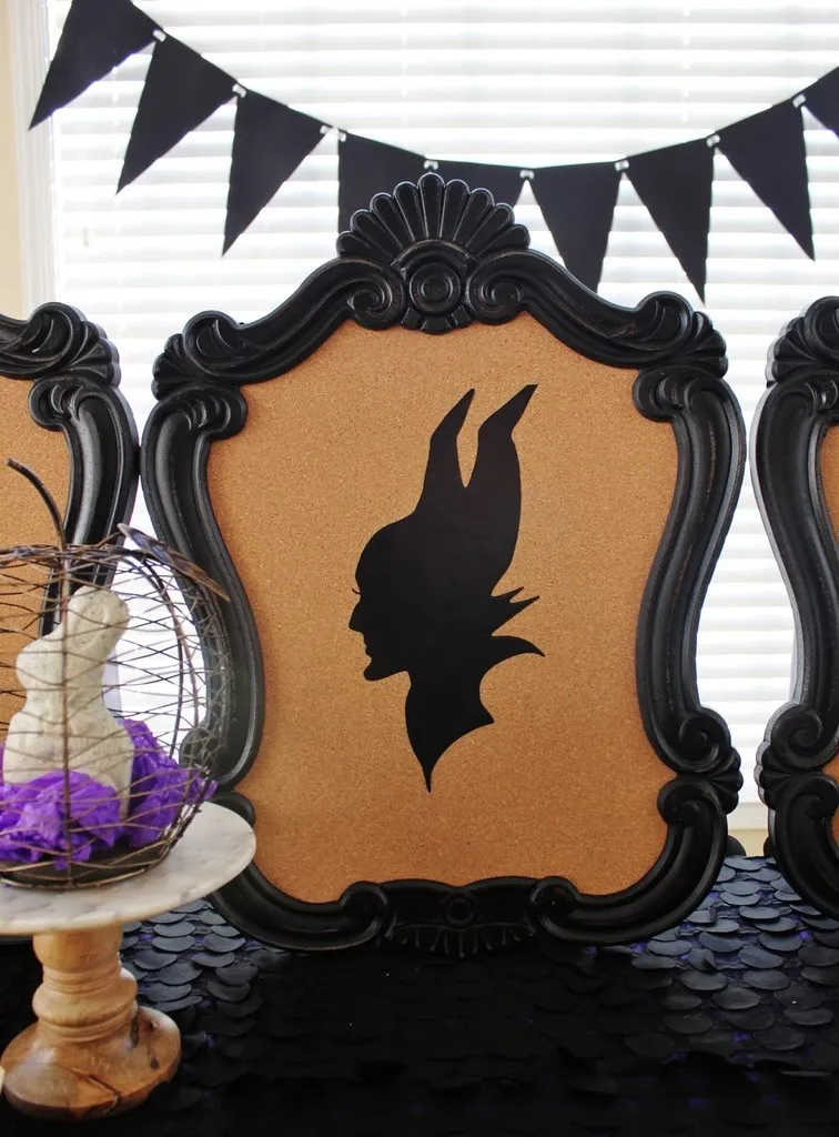 11908 disney halloween kitchen decor 2