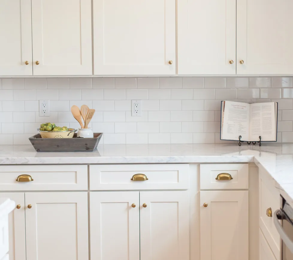 11919 brushed brass kitchen decor intro
