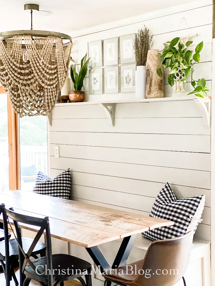 11922 summer kitchen seasonal display