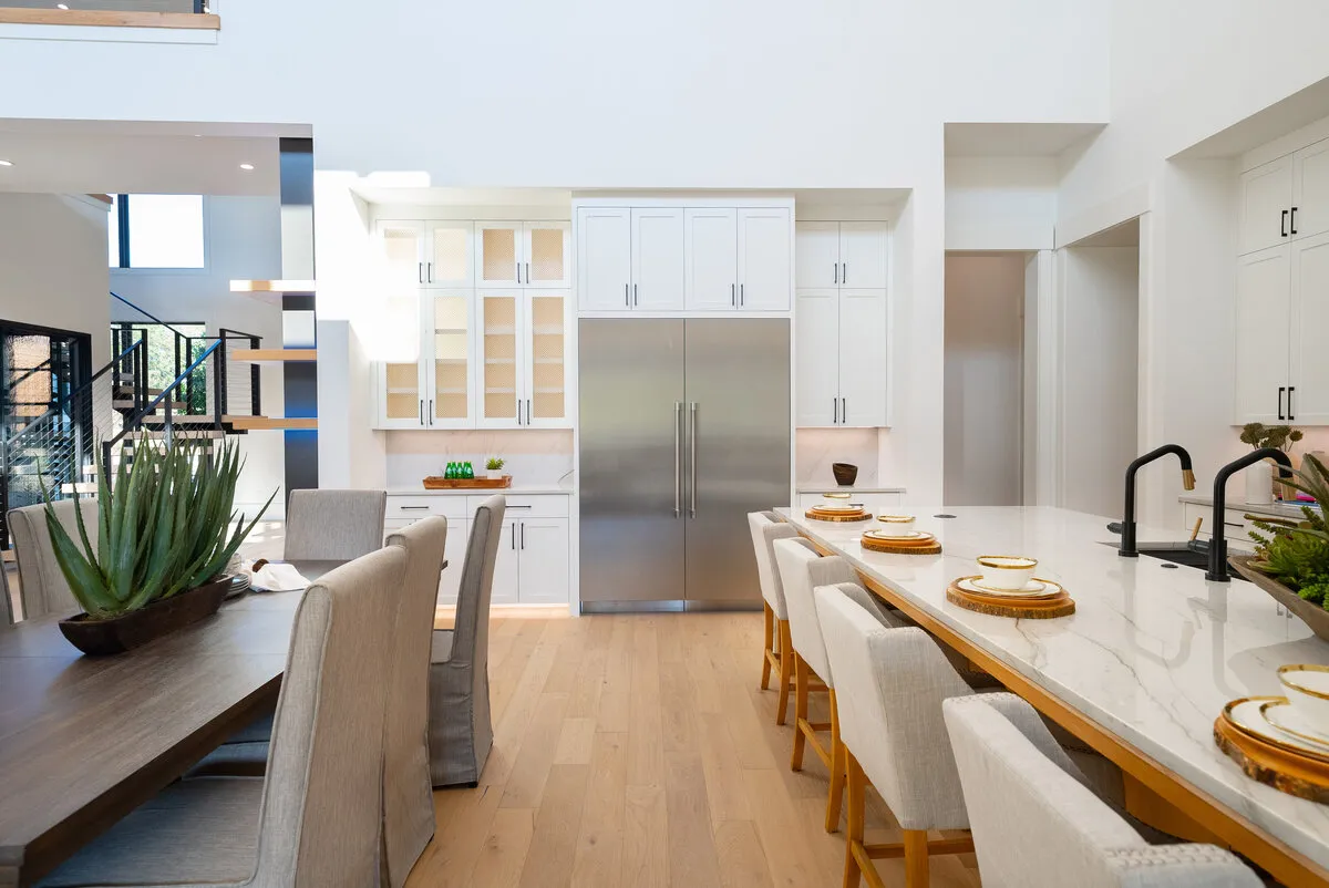 11940 model home kitchen lighting