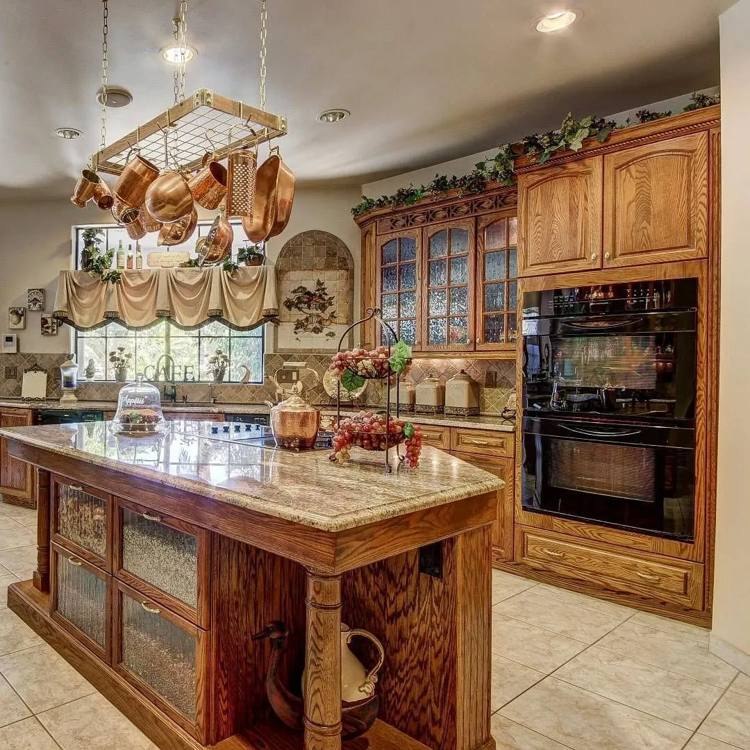 /img/11957-copper-backsplash.webp