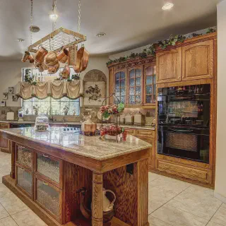 /img/11957-copper-backsplash.webp